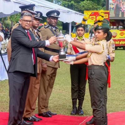 29f749fe 2381 4c11 Bfb7 4479160a7767